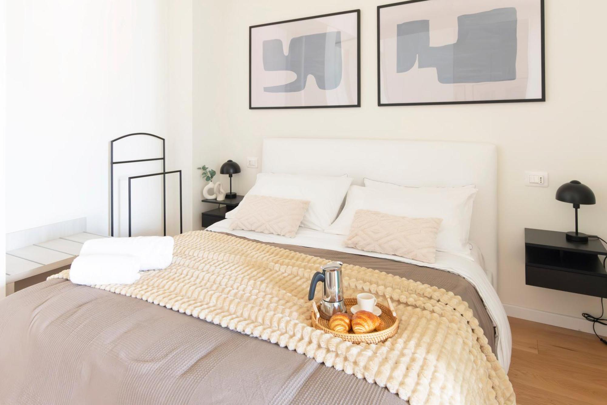 Modern & Stylish Near Isola & Central Station Milan Bagian luar foto