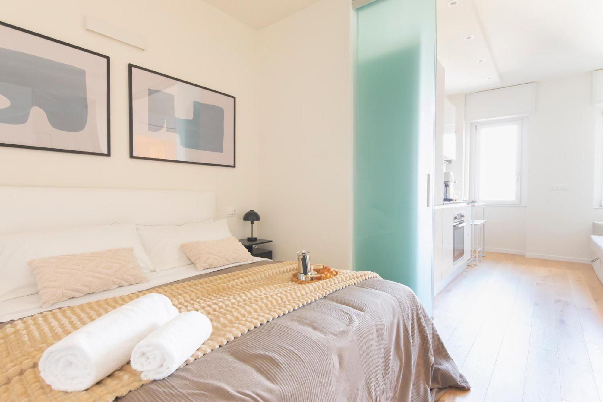 Modern & Stylish Near Isola & Central Station Milan Bagian luar foto