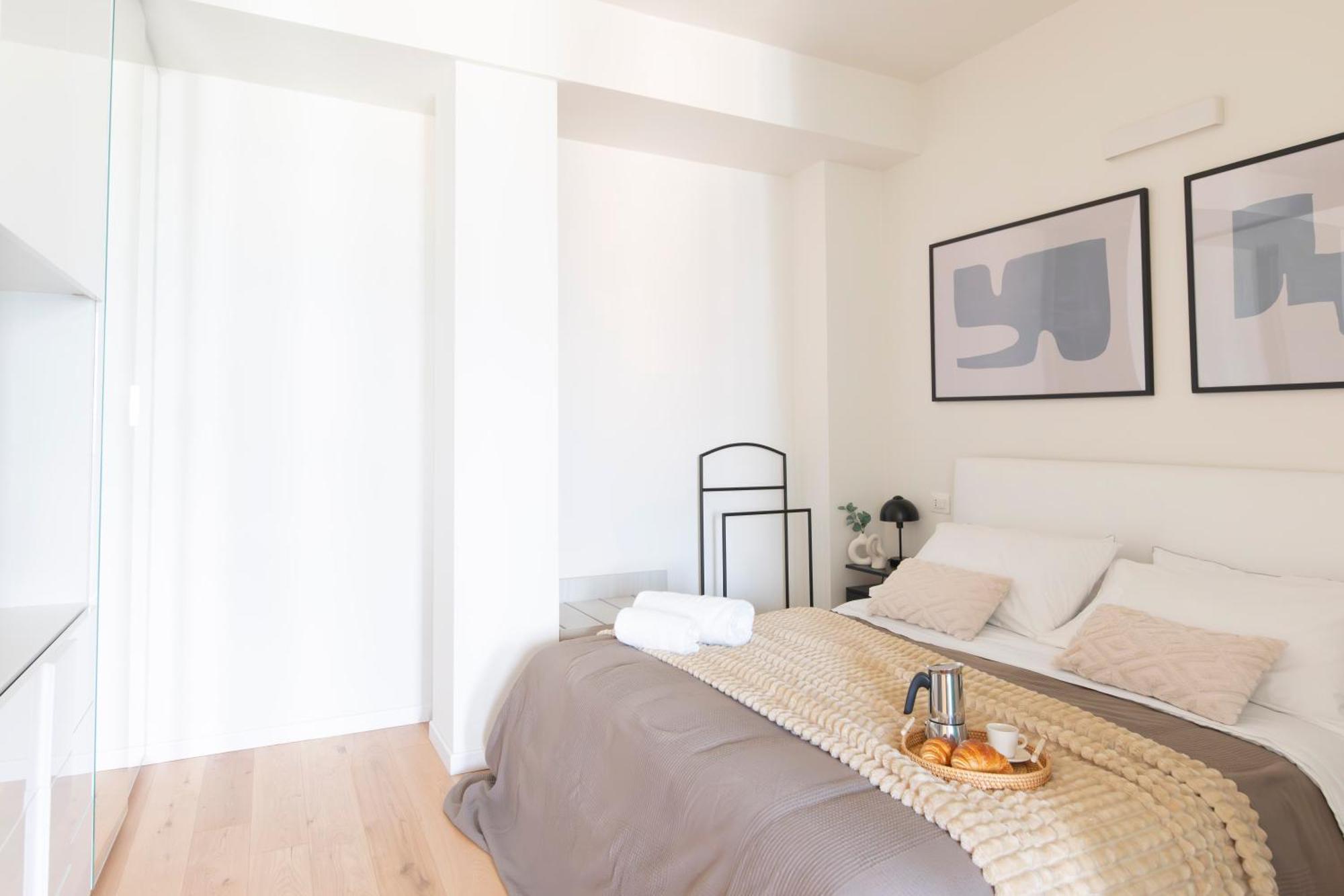 Modern & Stylish Near Isola & Central Station Milan Bagian luar foto